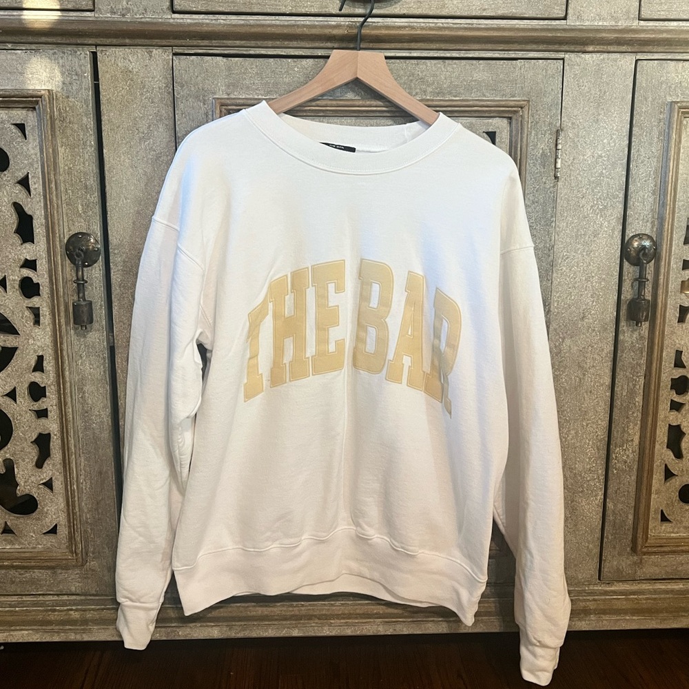 The Bar Varsity Sweatshirt Medium White/Tan